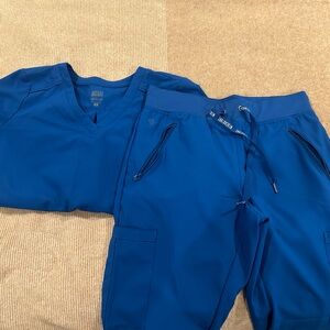 MedCouture royal blue scrub set size small